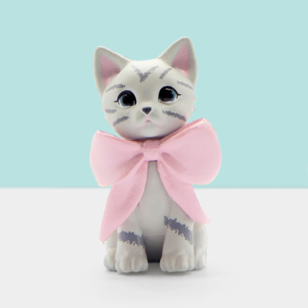 Studio Pets speelgoed figurine Europese korthaar kitten Bella met strik