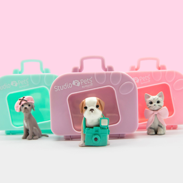 Studio Pets speelgoed figurines kitten Bella, puppy Gorgeous en Star met koffer