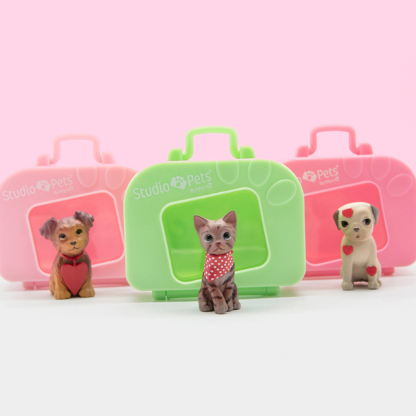 studio-pets-kitten-rebel-puppy-romeo-pinkie-speelgoed-met-koffer-figurine Studio Pets speelgoed figurines kitten Rebel, puppy Romeo en Pinkie met koffer