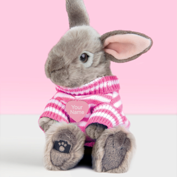 Studio Pets Pluche speelgoedkonijn op batterijen - Honey Bunny met naam - roze - 23 cm