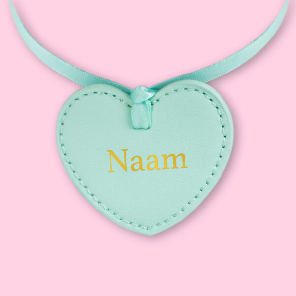 studio-pets-PU-blauwe-hart-met-naam-gepersonaliseerd-cadeau