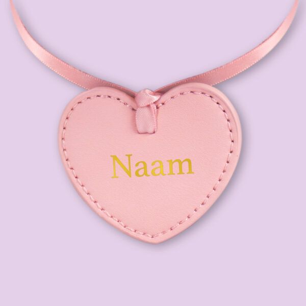studio-pets-PU-roze-hart-met-naam-gepersonaliseerd-cadeau